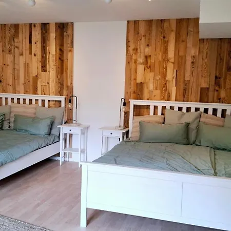 Apartment Wunderschoene Und Zentrumsnahe 75 Qm